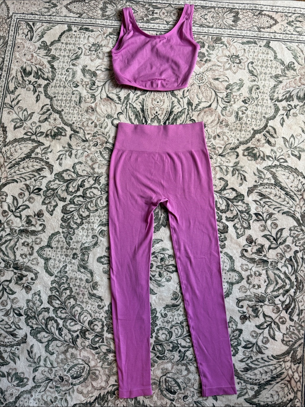 Women's Seamless Lavender Active Set - Top & Leggings